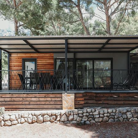 Apartments And Mobile Homes Makarska Exterior photo